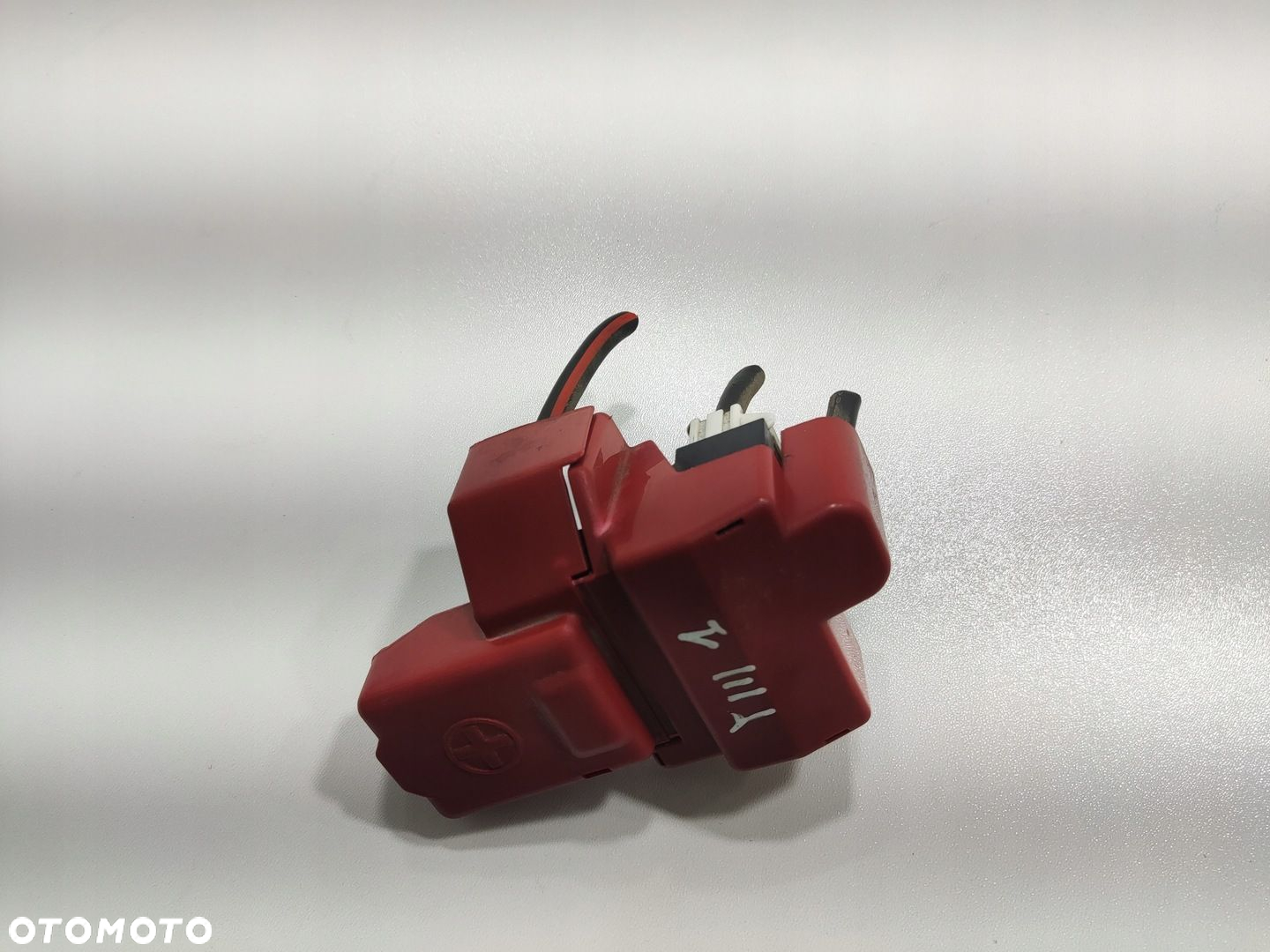 KLEMA PLUSOWA TOYOTA YARIS III 2014-2017 LIFT - 5