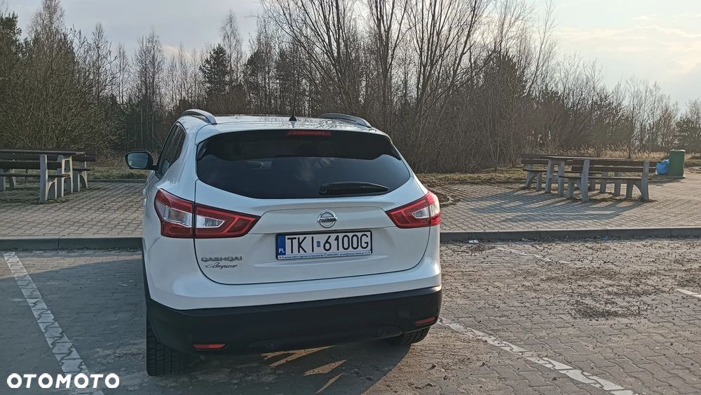 Nissan Qashqai 1.5 dCi N-Connecta EU6 - 3