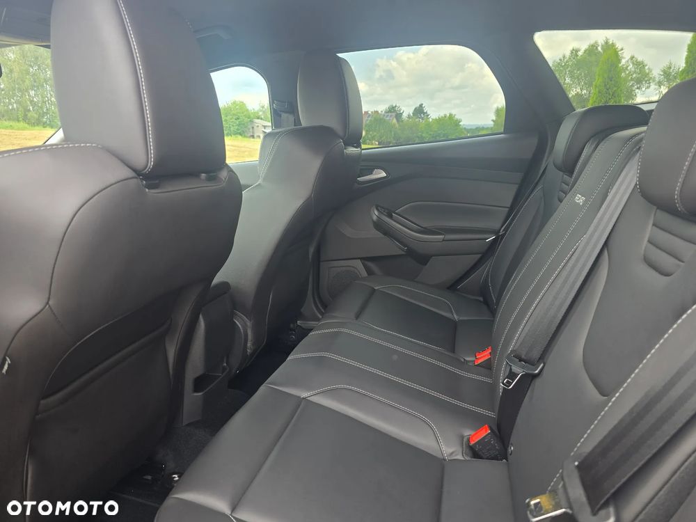 Ford Focus - 27
