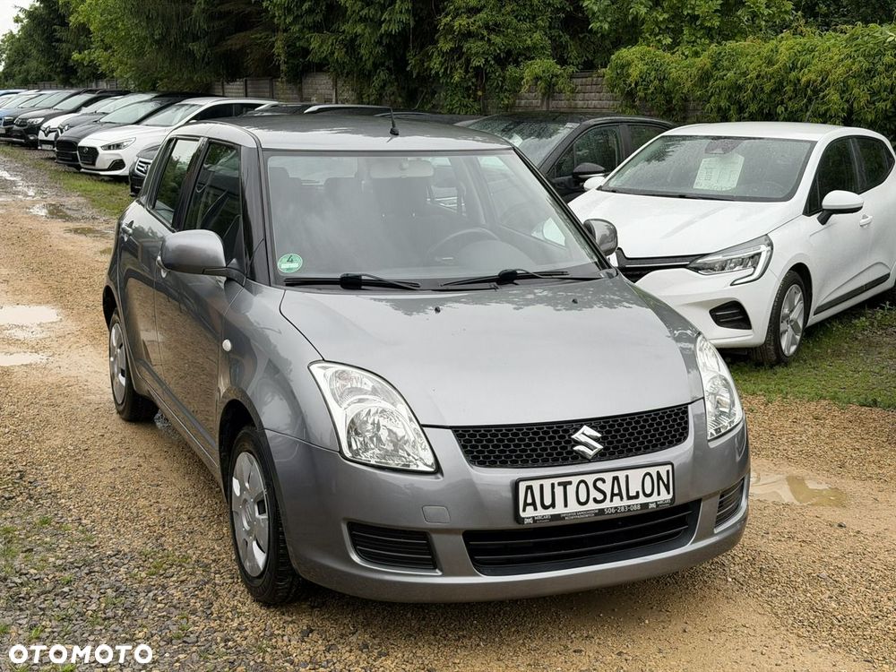 Suzuki Swift - 3