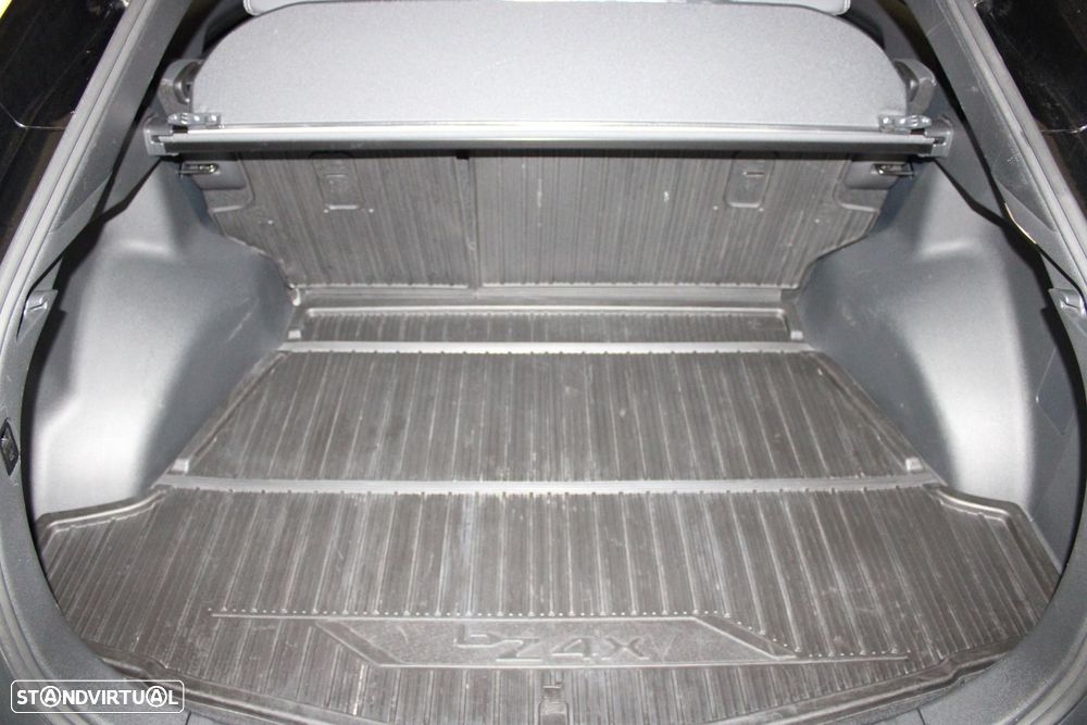 Toyota bZ4X 71,4 kWh Exclusive - 42