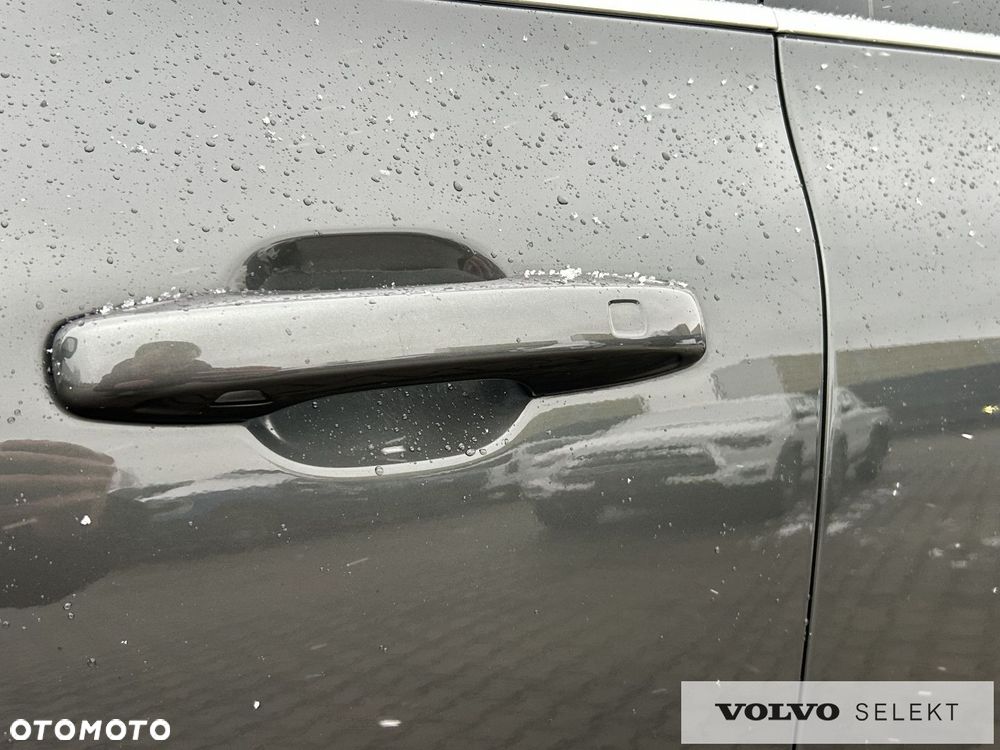 Volvo XC 60 - 30