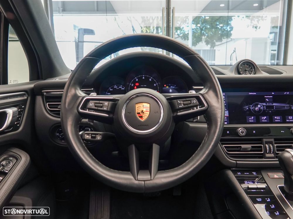 Porsche Macan 2.0T - 22