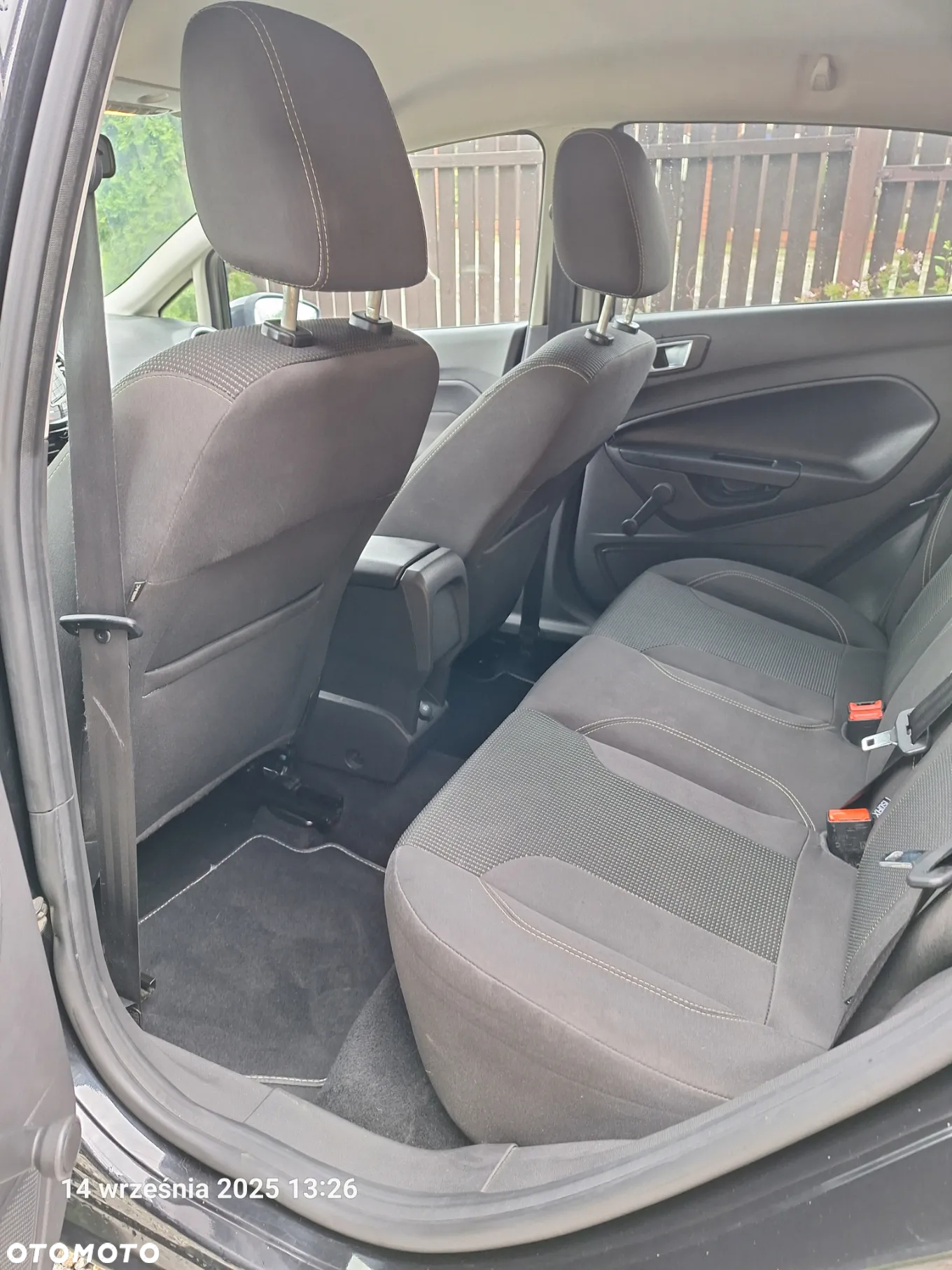 Ford Fiesta 1.0 EcoBoost Titanium - 6