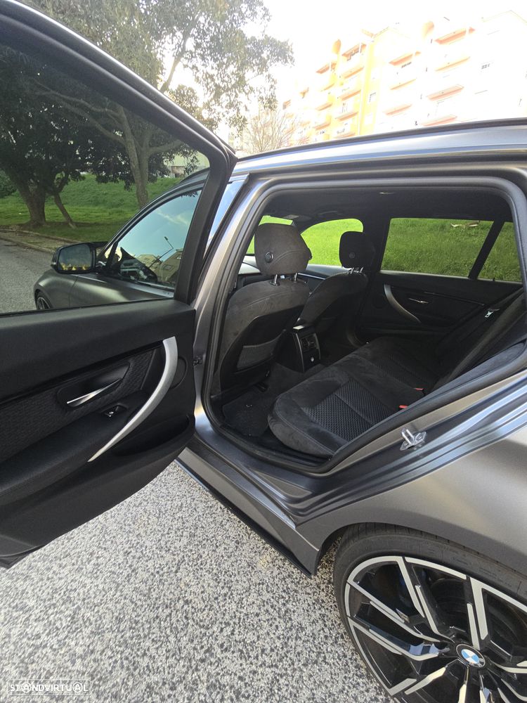 BMW 320 d EfficientDynamics Line Sport Auto - 25