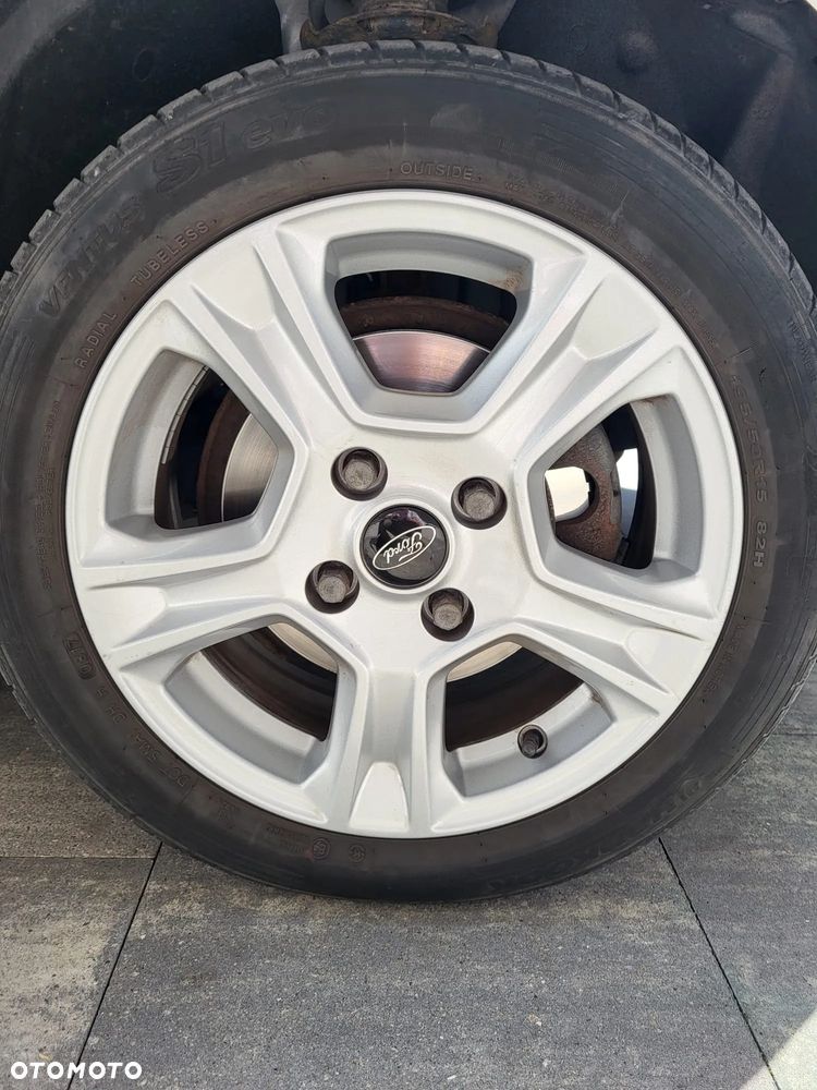 Ford Fiesta 1.4 Trend - 14