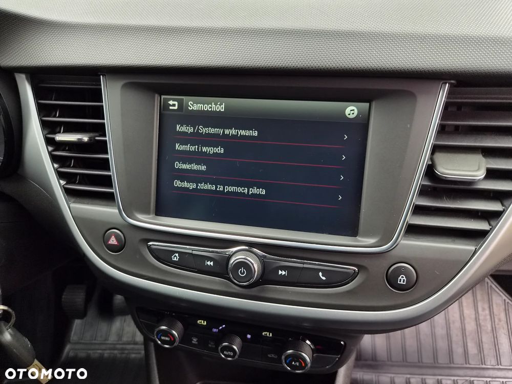 Opel Crossland X 1.6 Innovation - 21