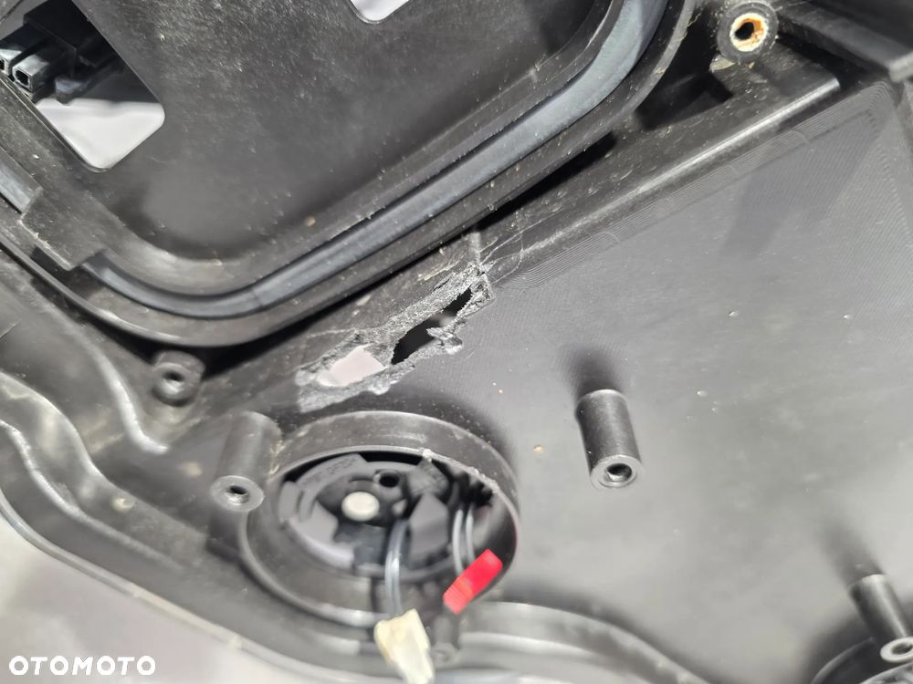 BMW E92 / E93 PRAWY BI-XENON SKRĘTNY DYNAMIC PRAWA LAMPA PRZEDNIA PRZÓD , NR 7239932 / 7239932-07 / 0301261284 , NR AUKCJI LPP201 - 35
