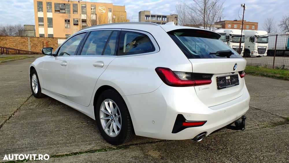 BMW Seria 3 320d Aut. Sport Line - 4