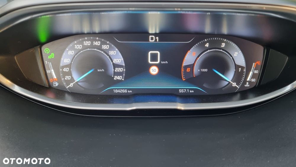 Peugeot 3008 BlueHDi 180 Stop & Start EAT6 GT - 27