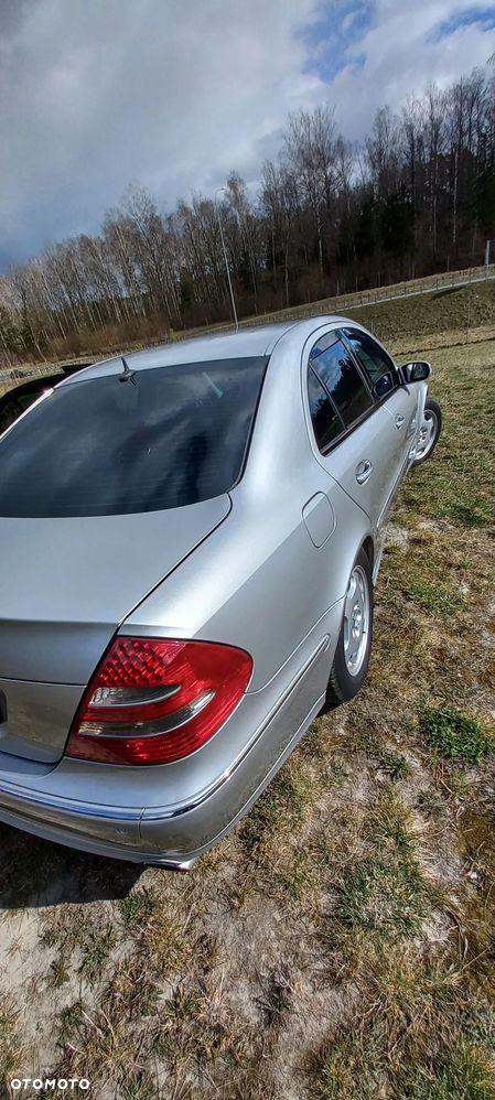 Mercedes-Benz Klasa E 200 Kompressor Automatik Avantgarde - 26