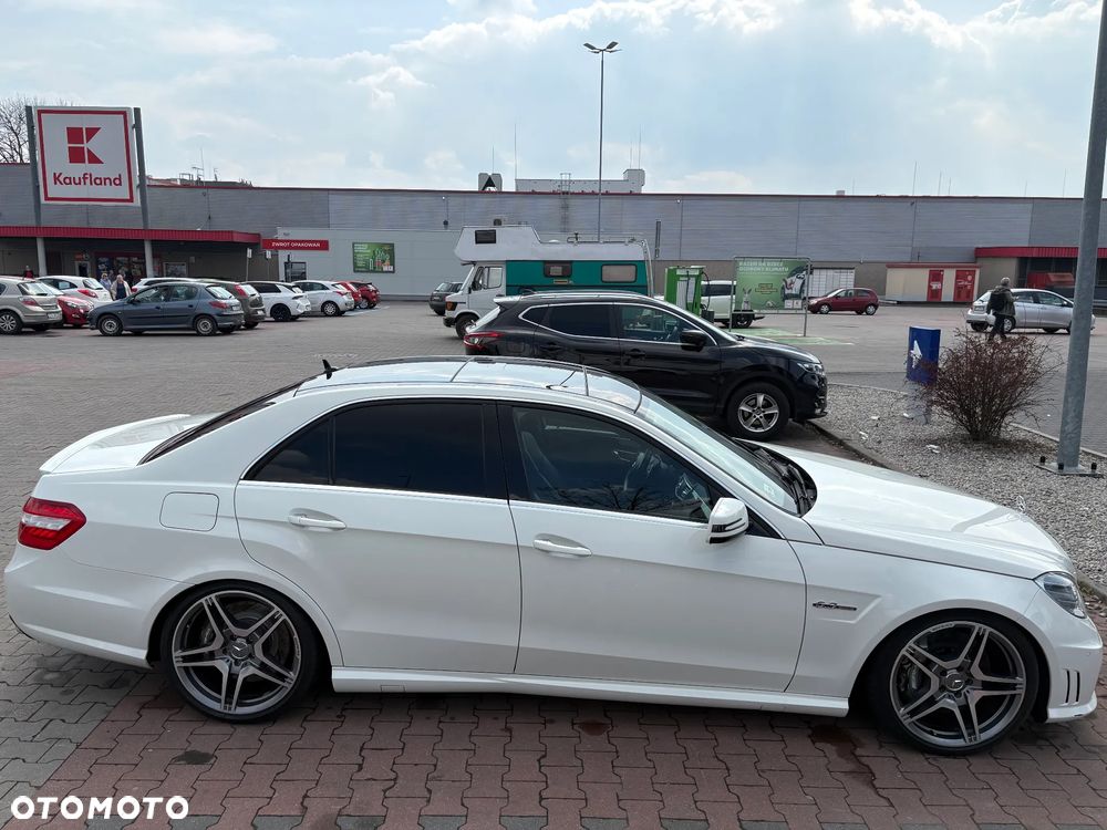Mercedes-Benz Klasa E 63 AMG - 11