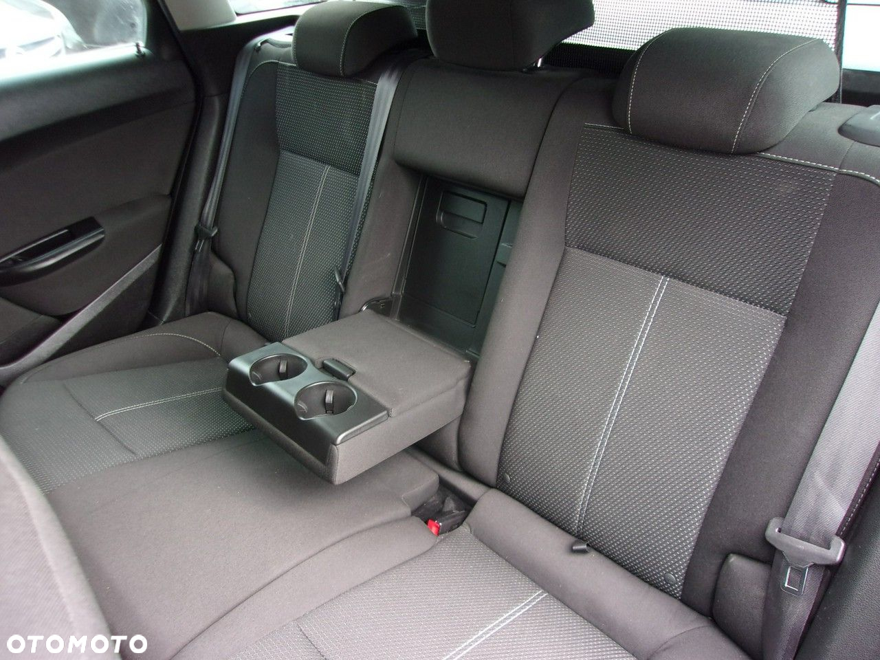 Opel Astra 1.4 Turbo Cosmo - 29
