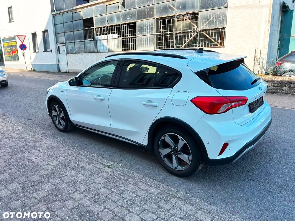 Ford Focus 1.0 EcoBoost Start-Stopp-System ACTIVE X - 6