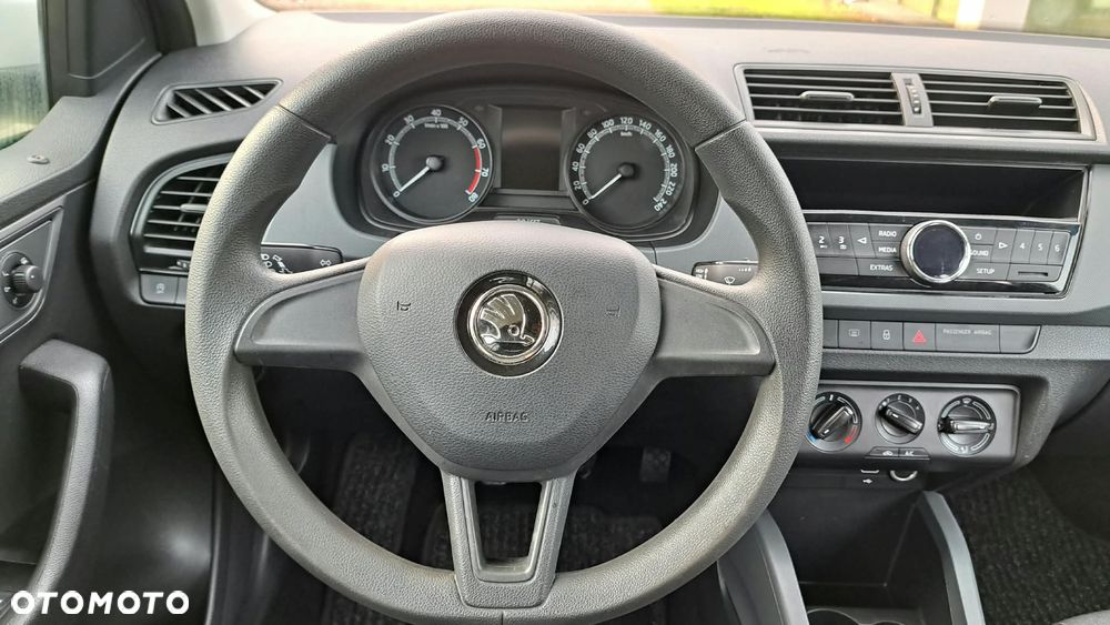 Skoda Fabia - 20