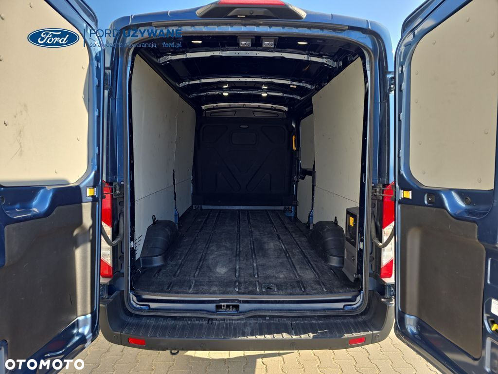 Ford Transit - 11