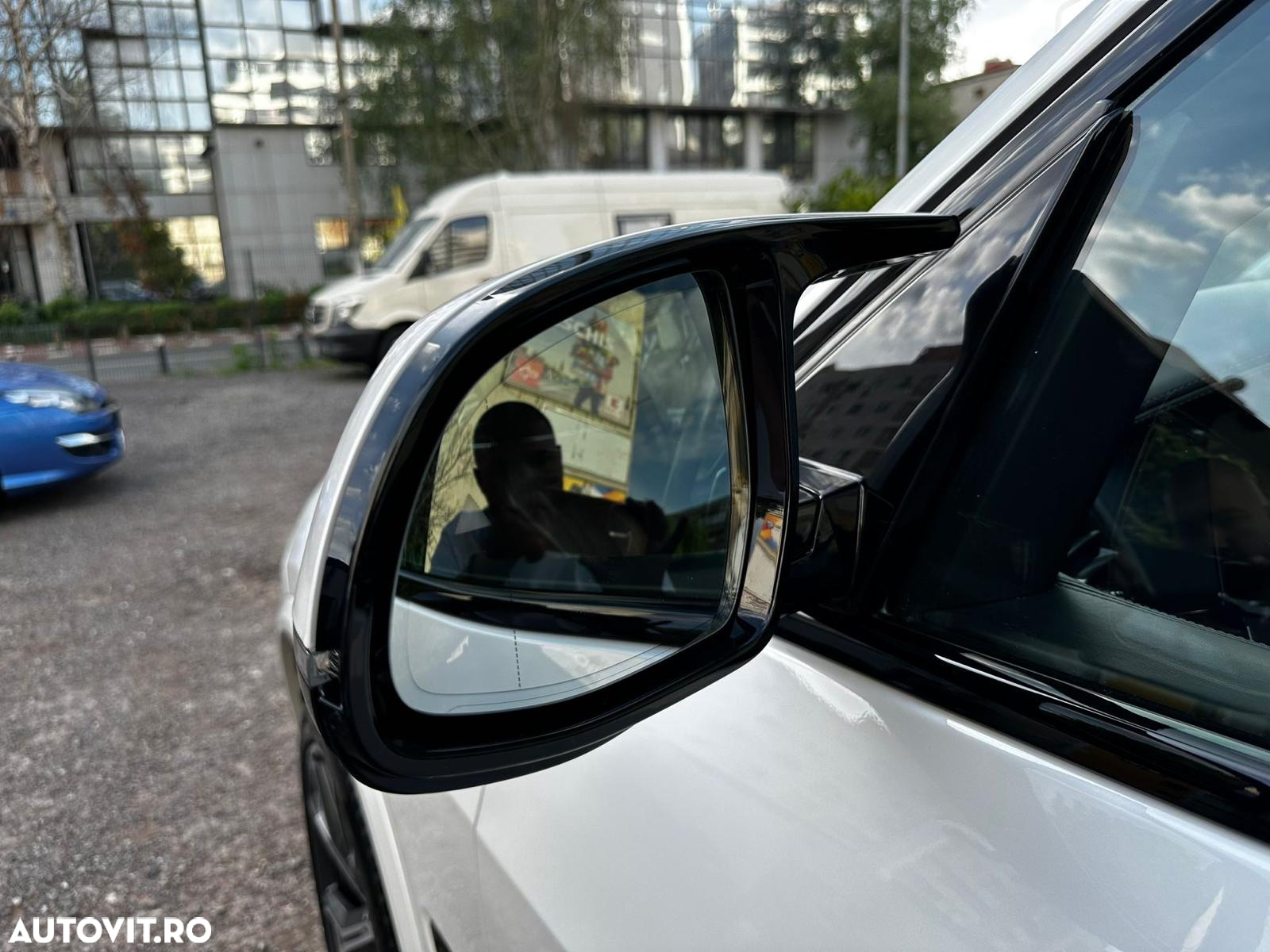 BMW X5 xDrive30d - 33