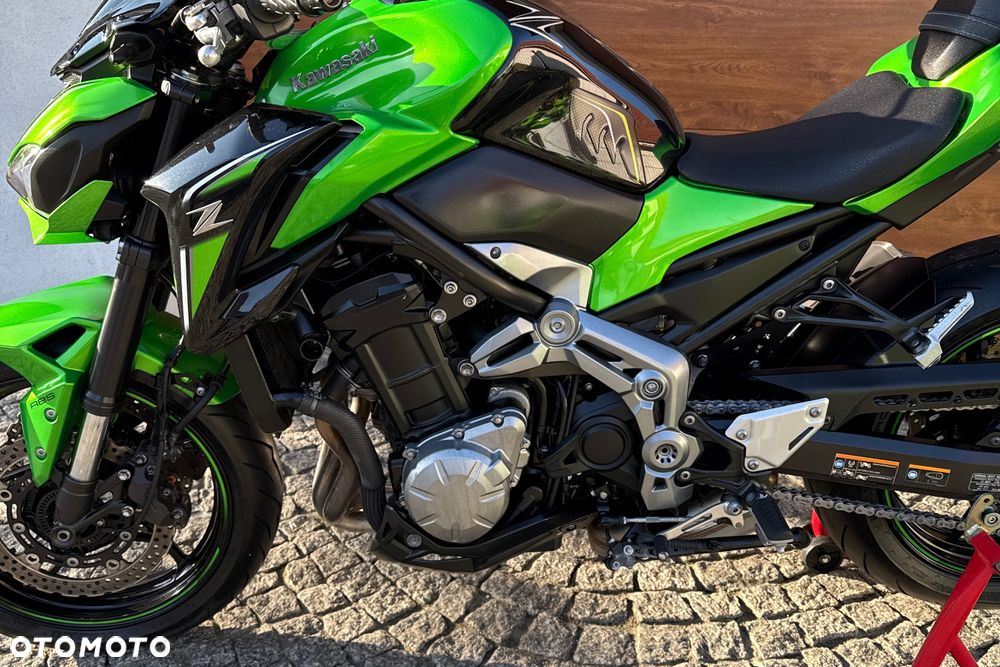 Kawasaki Z 900 - 25