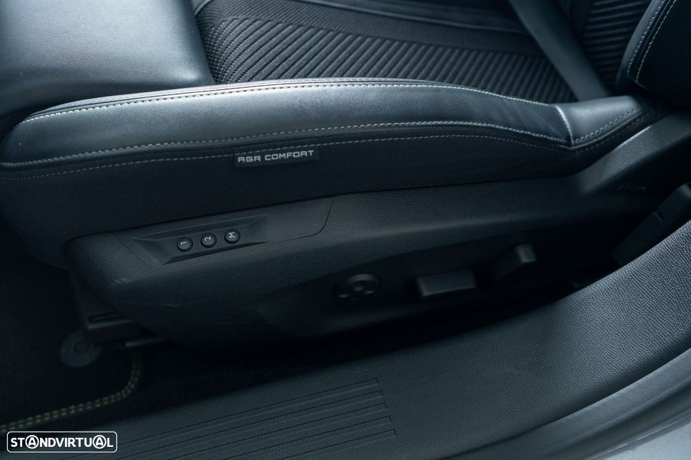 Peugeot 308 1.2 PureTech GT EAT8 - 9
