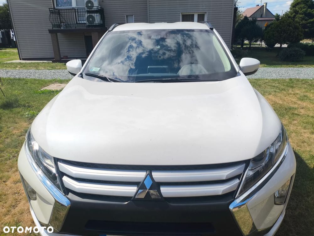 Mitsubishi Eclipse Cross 1.5 T Invite Plus - 2