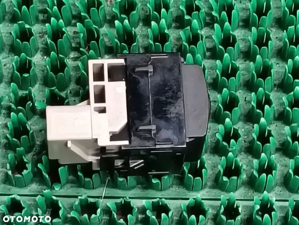 TOYOTA C-HR od 2023r Panel Przycisk Regulacji Wysokości Świateł - 3