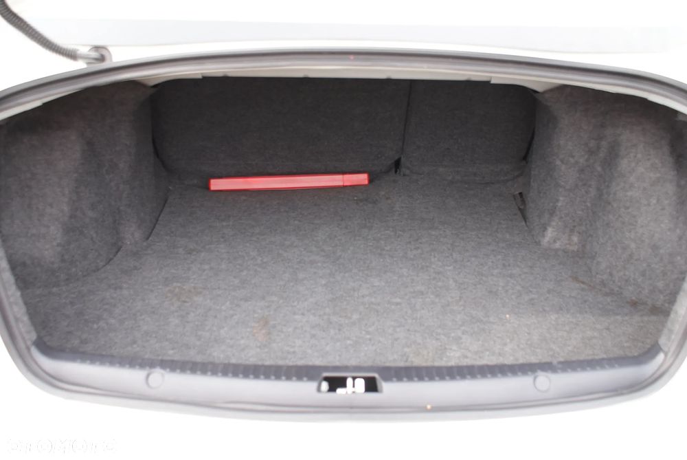 Mitsubishi Lancer 1.6 ClearTec Plus - 12