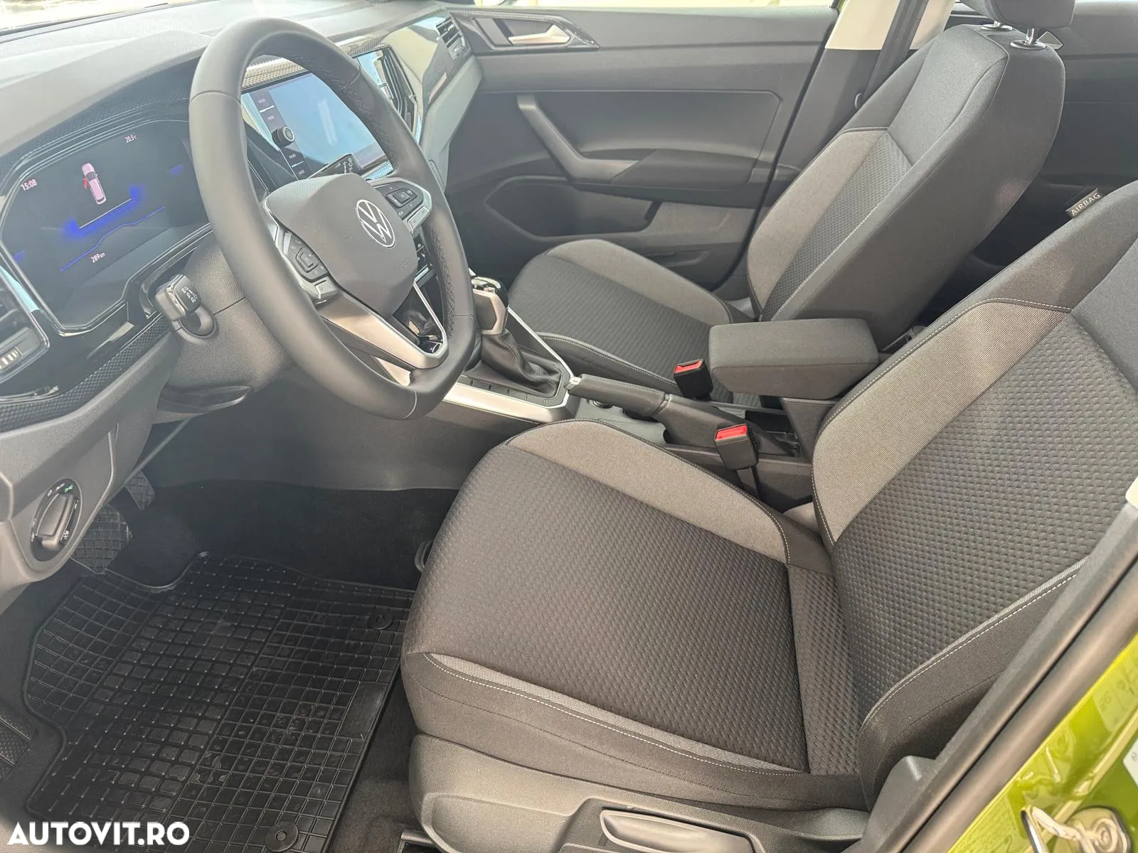 Volkswagen Taigo 1.0 TSI DSG Advanced - 9