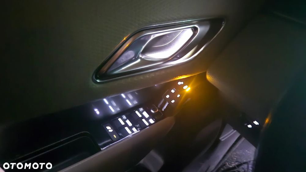 Land Rover Range Rover Velar 3.0 HSE - 19