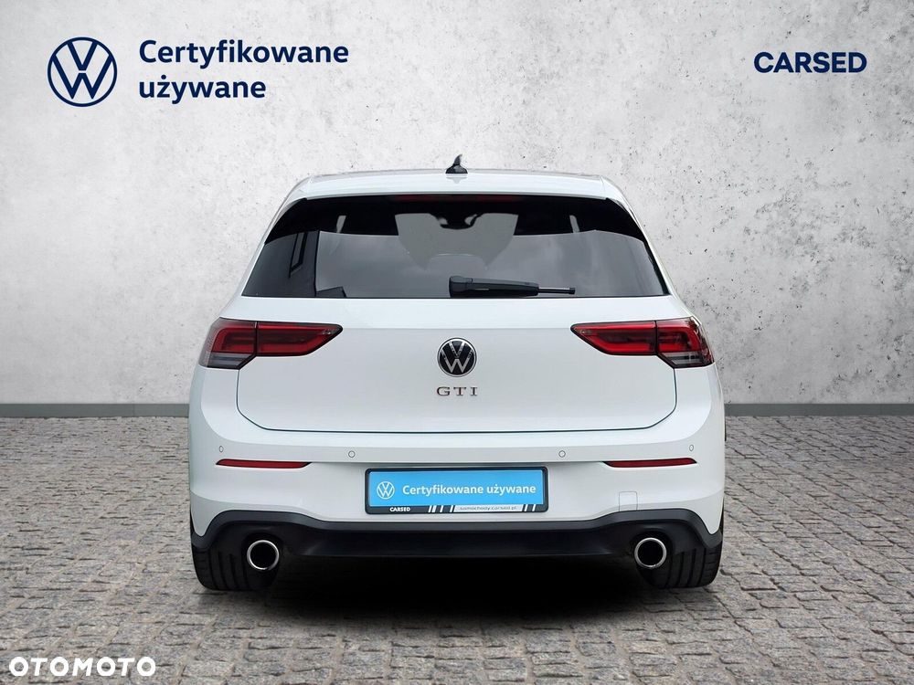 Volkswagen Golf - 5