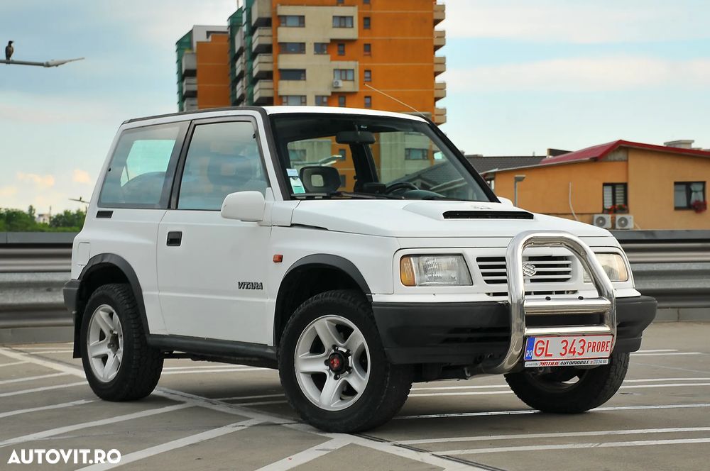 Suzuki Vitara - 1