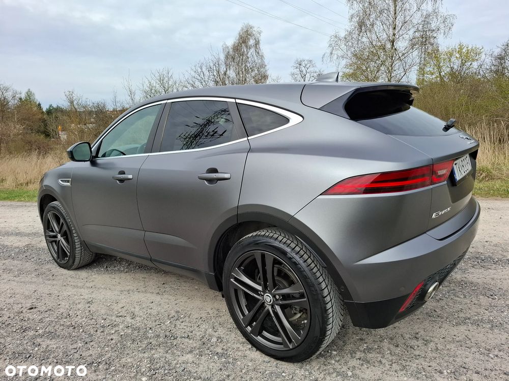 Jaguar E-Pace P250 AWD R-Dynamic S - 27