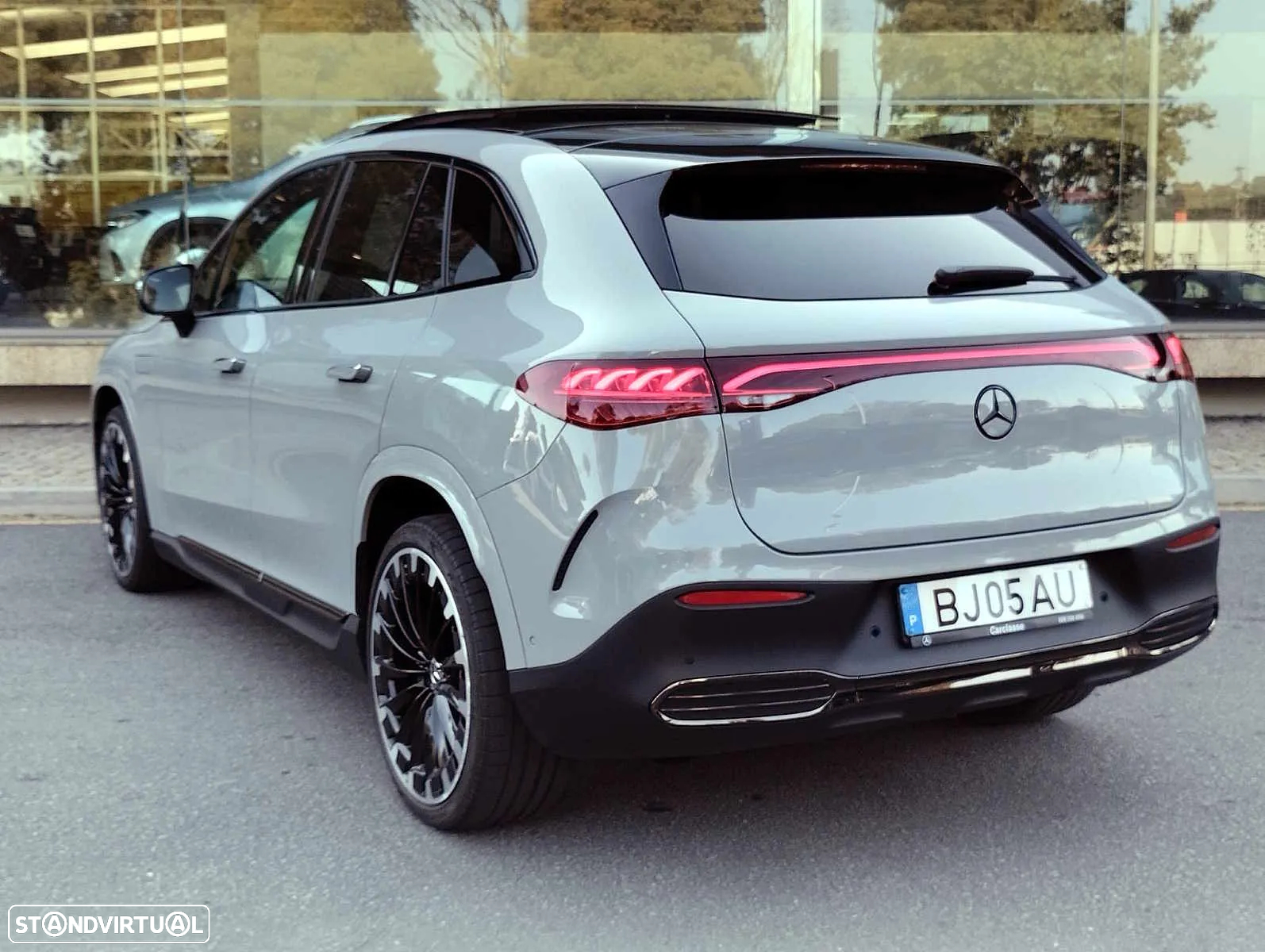 Mercedes-Benz EQE SUV 500 4Matic - 20