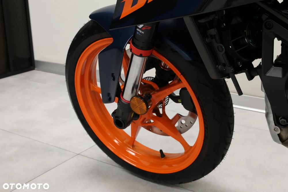 KTM Duke 125 - 34
