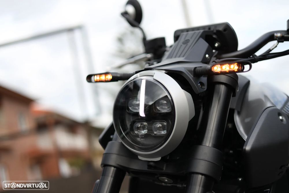 Morbidelli C1002V - 9