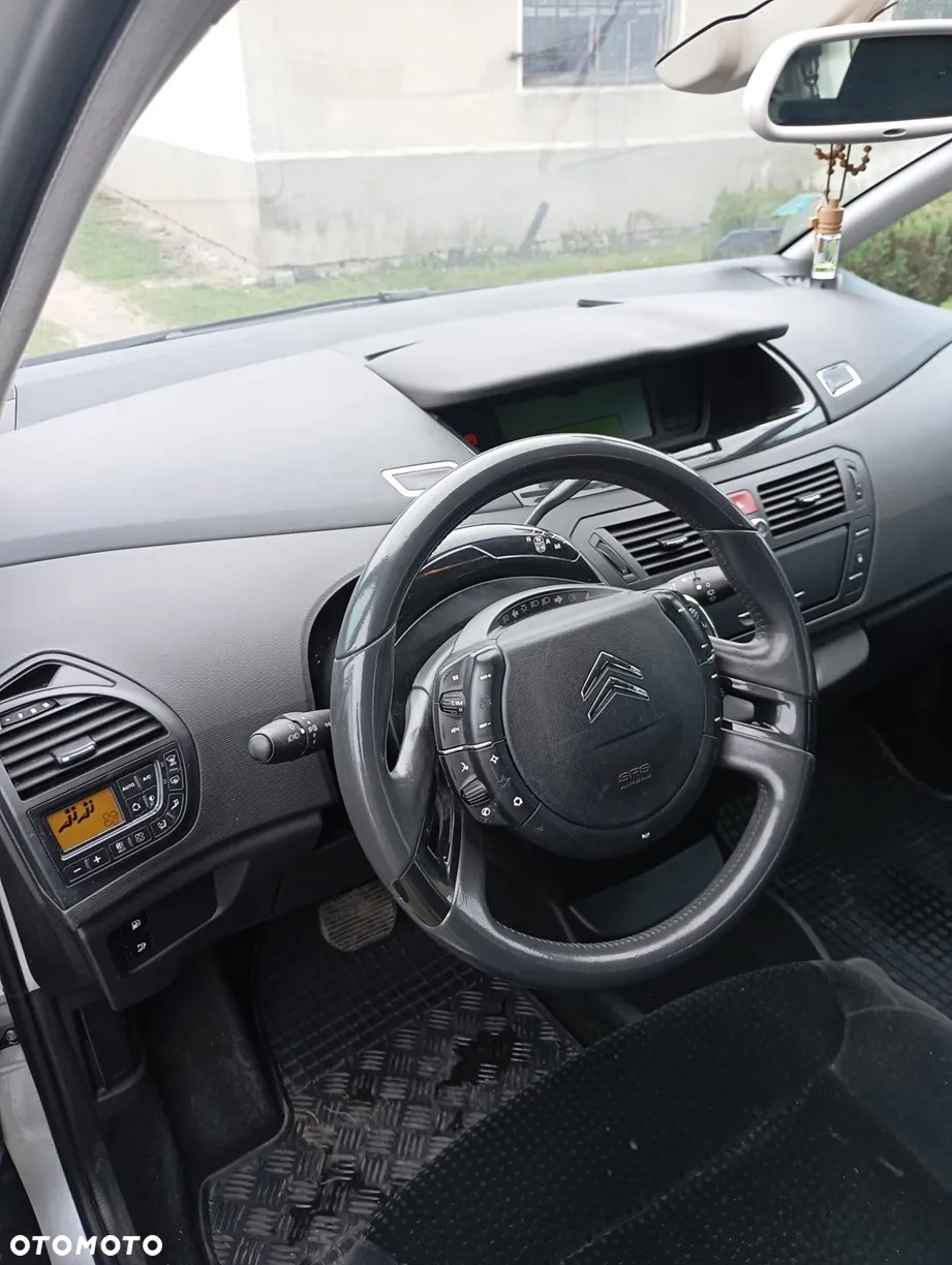 Citroën C4 Picasso - 9