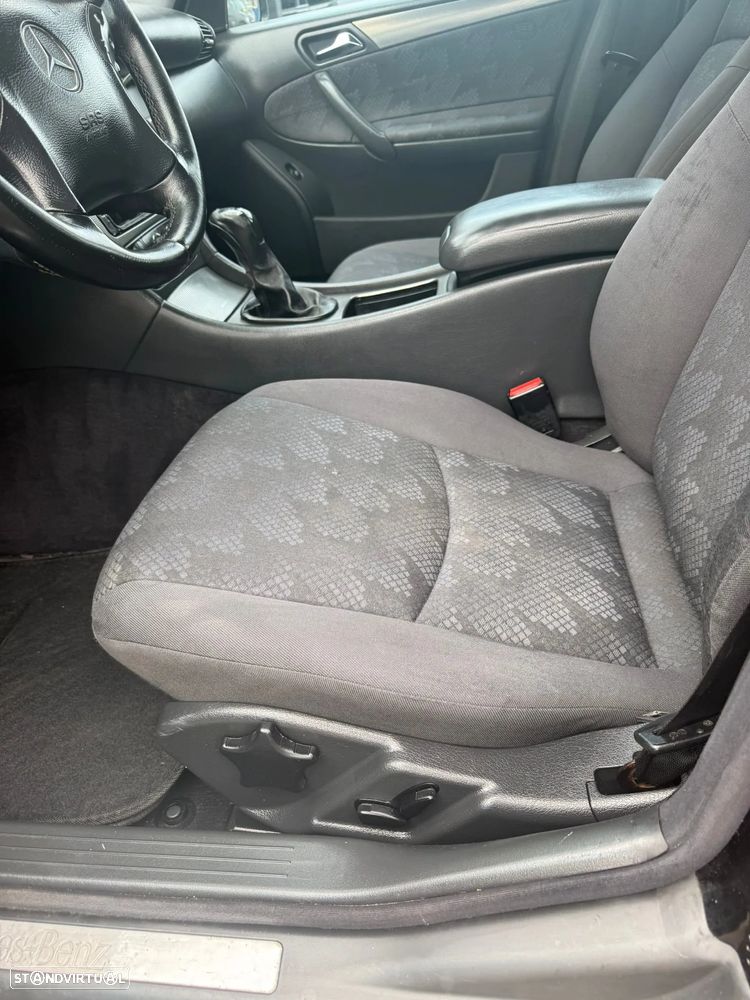 Mercedes-Benz C 220 CDi Avantgarde - 9