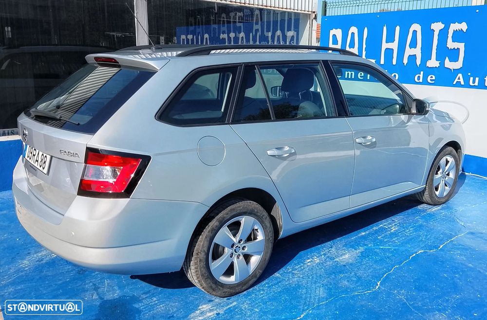 Skoda Fabia Break 1.0 Active - 23