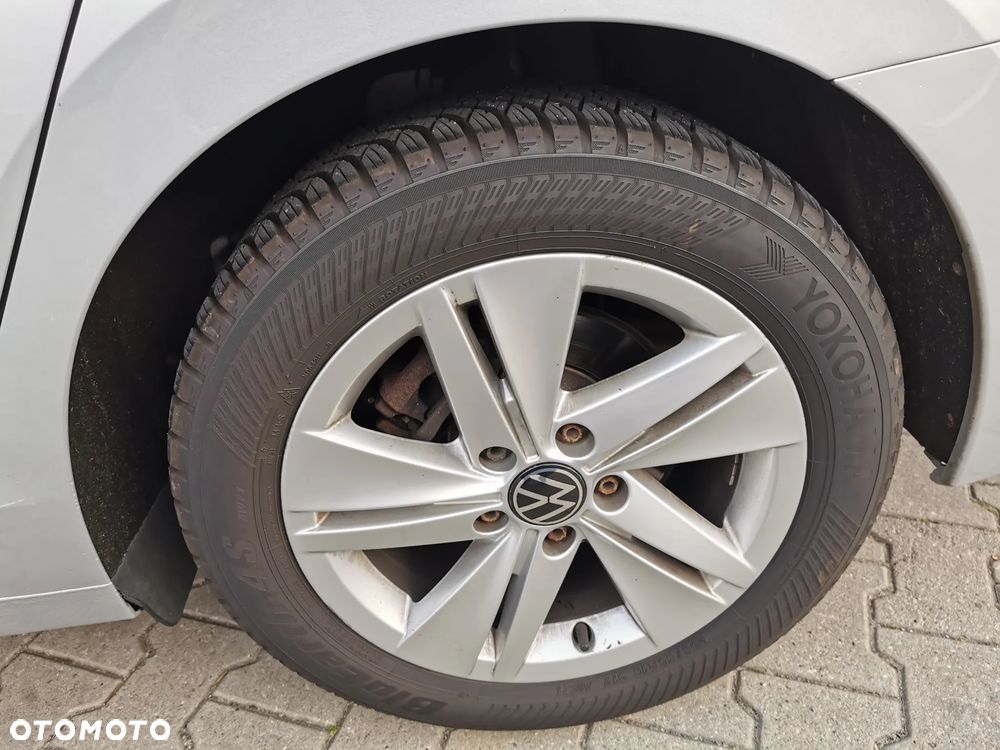Volkswagen Golf 2.0 TDI - 21