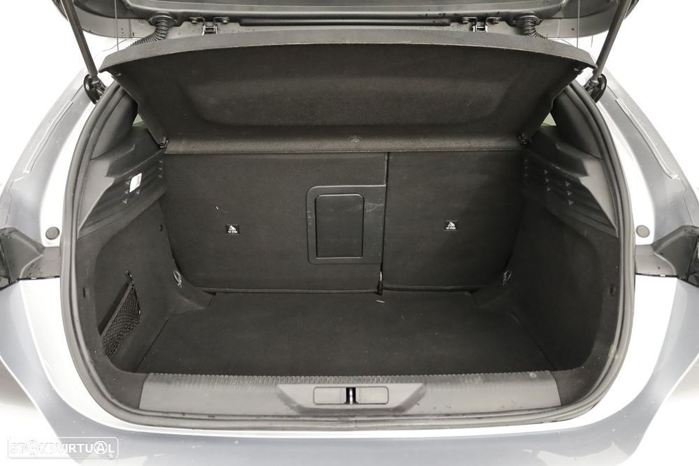 Peugeot 308 1.2 PureTech GT EAT8 - 24