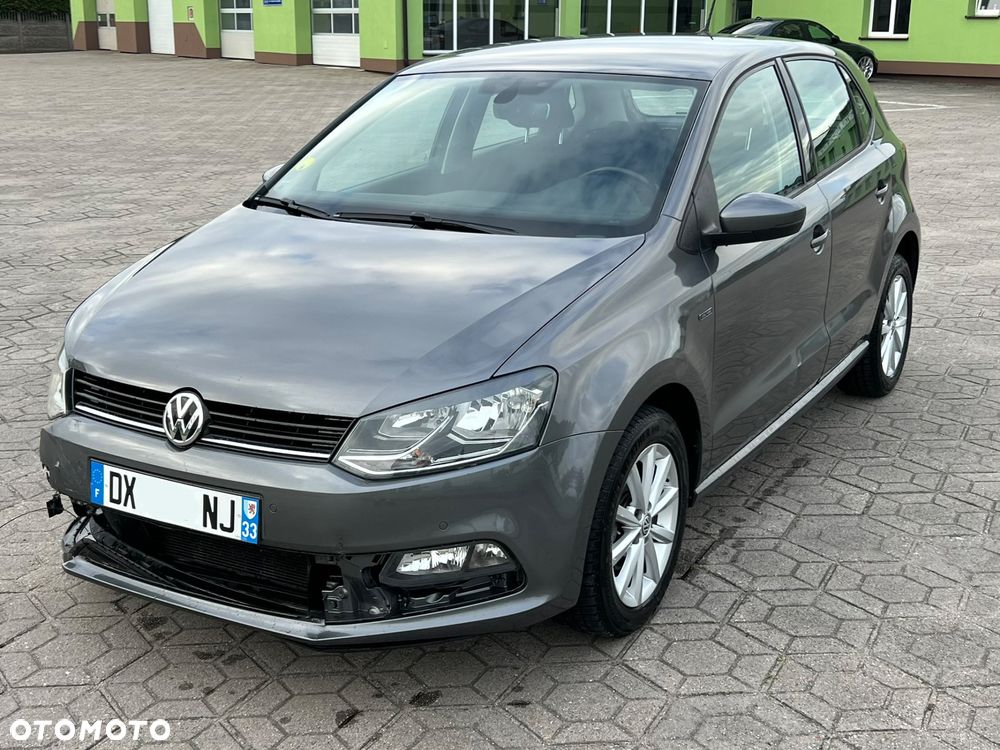 Volkswagen Polo 1.4 TDI Blue Motion Technology DSG Lounge - 1