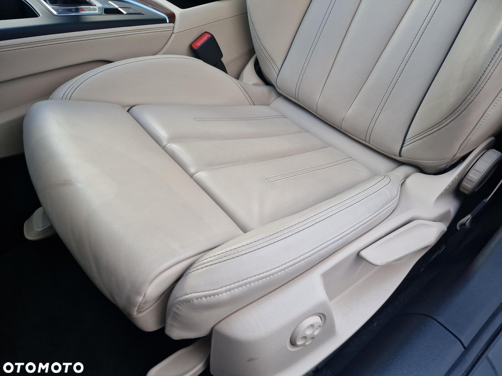 Audi A4 - 12