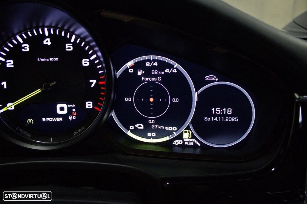 Porsche Panamera 4 E-Hybrid - 59