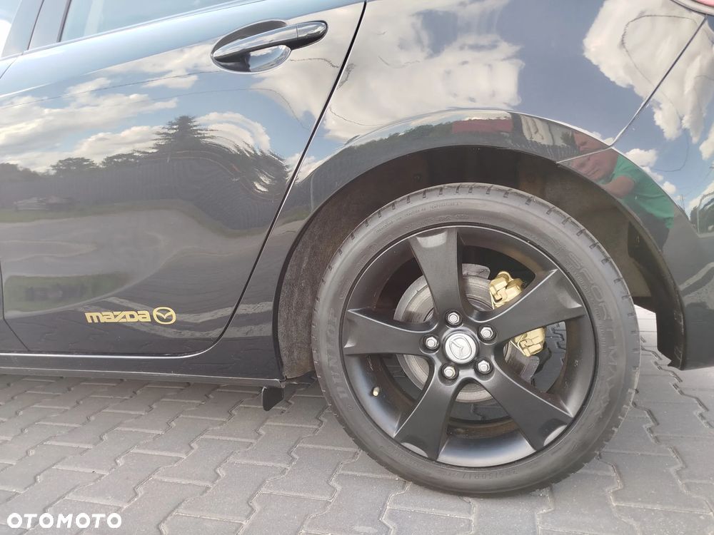 Mazda 3 1.6 Exclusive + - 19