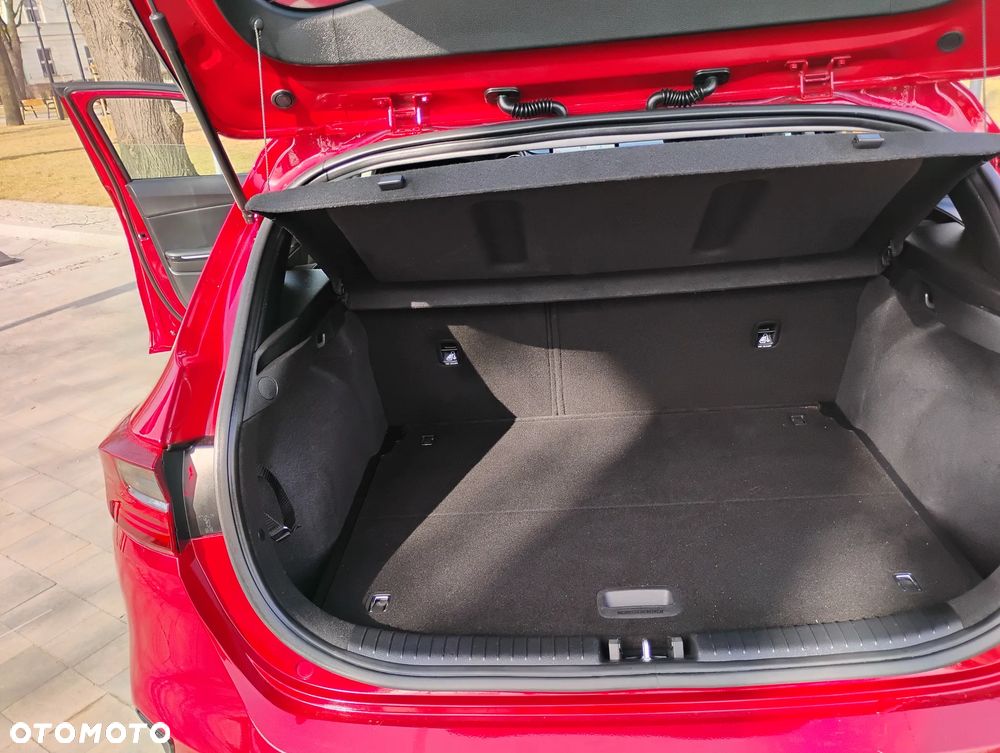Kia Ceed 1.5 T-GDI OPF Ultimate Edition - 23