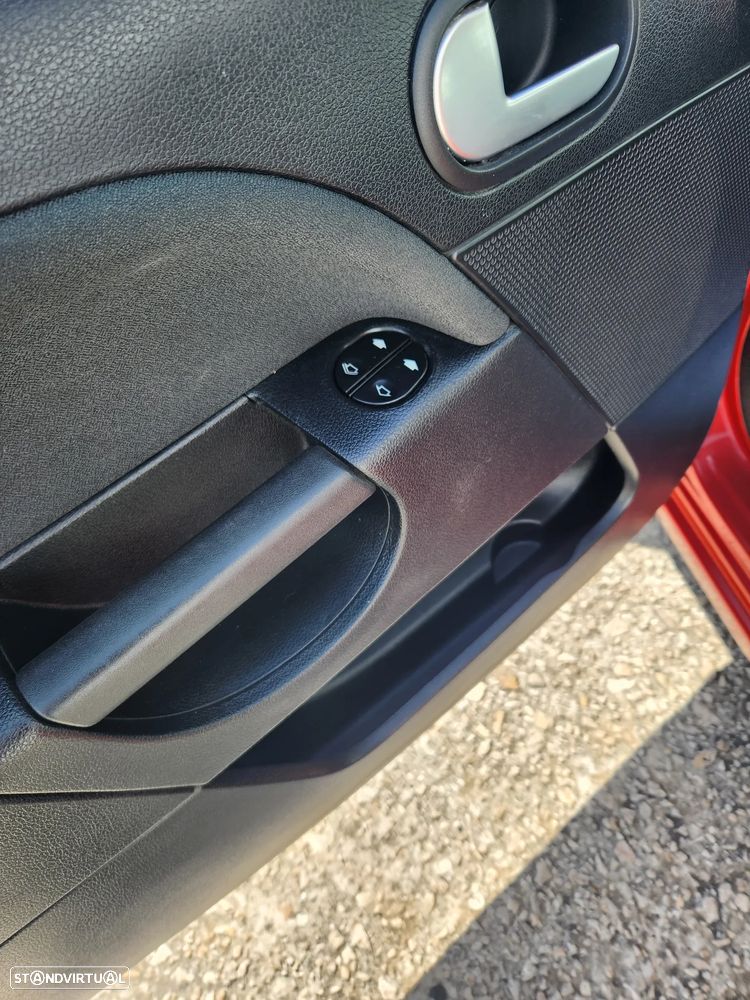 Ford Fiesta 1.4 Ghia Durashift EST - 8