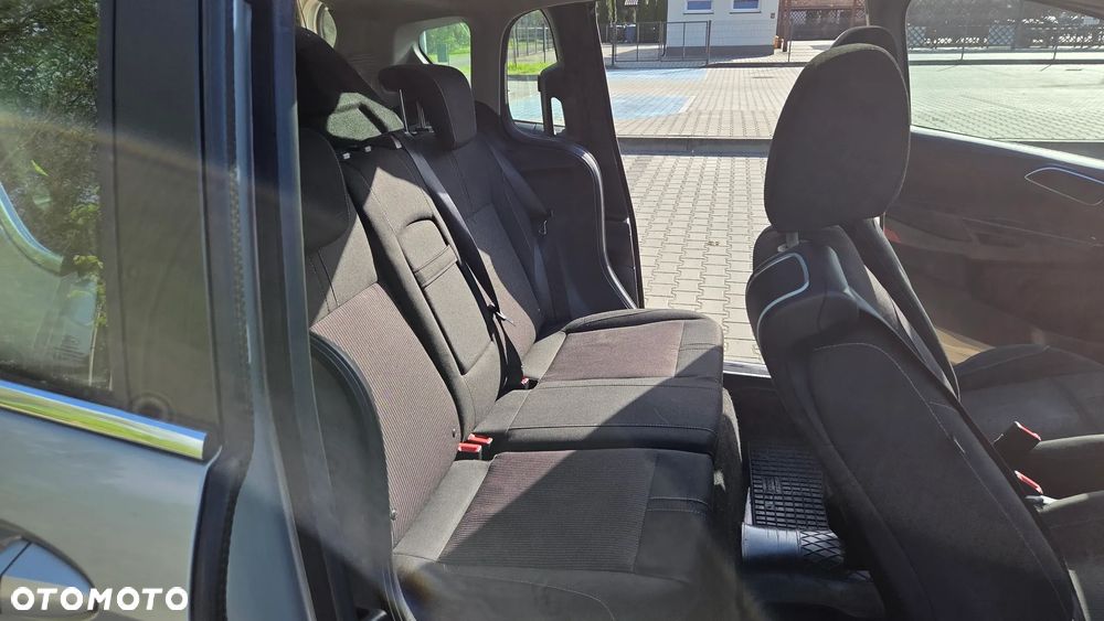 Ford B-MAX - 29