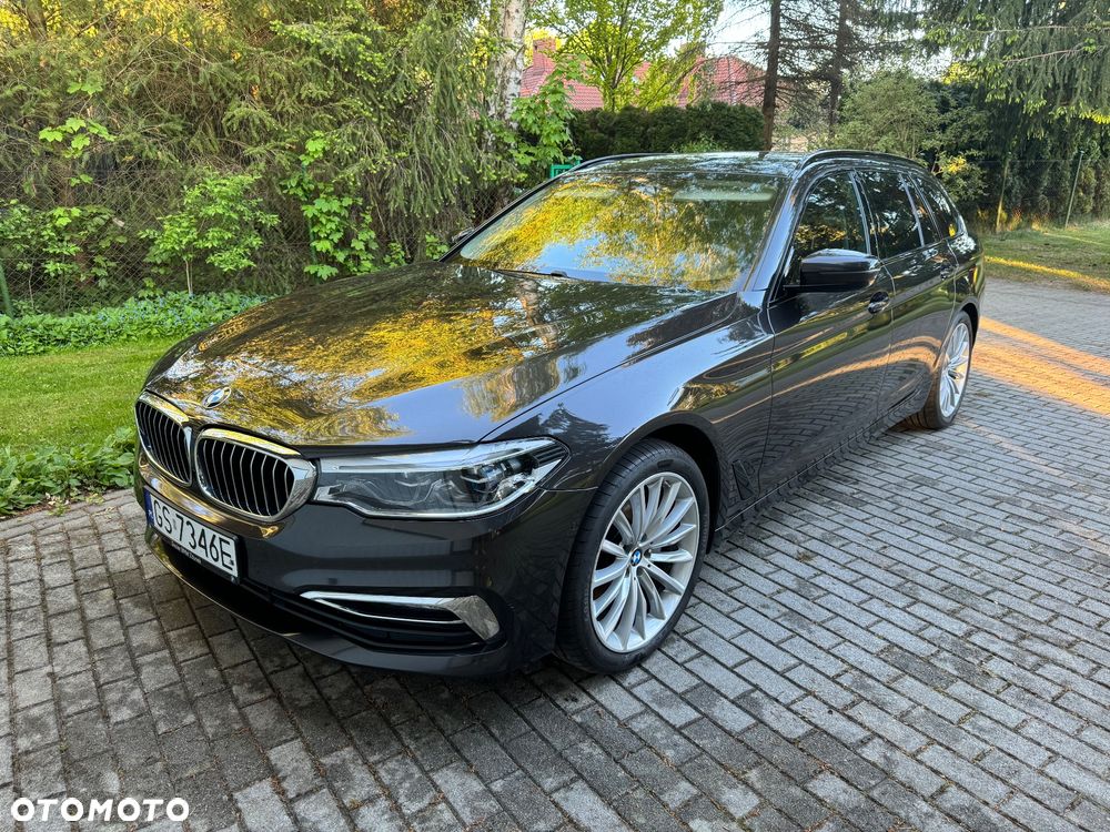 BMW Seria 5 520d xDrive Luxury Line sport - 17