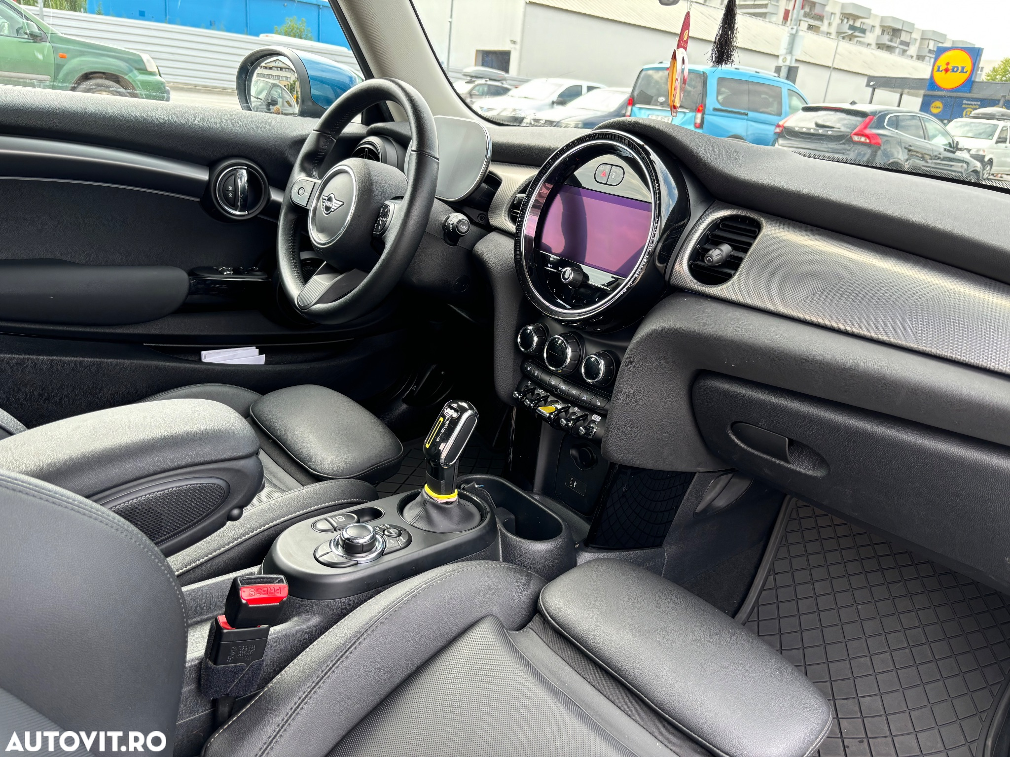 Mini Cooper SE Standard - 7