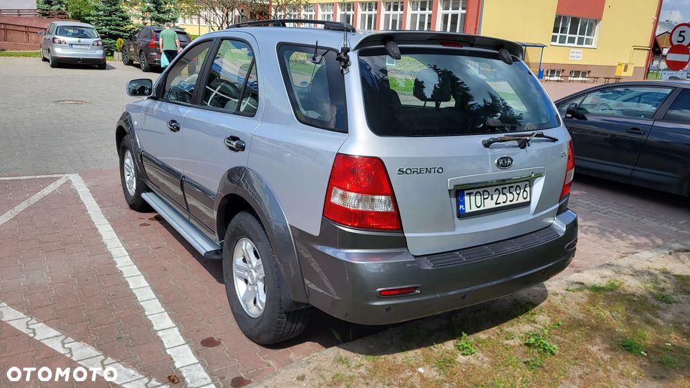 Kia Sorento - 7