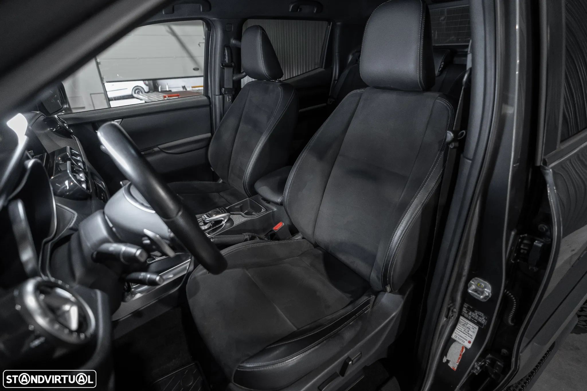 Mercedes-Benz X 250 d Power 4-Matic Aut. - 23